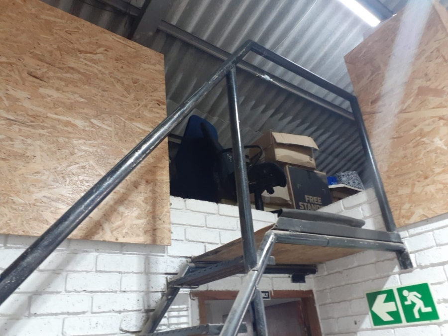 Commercial Property for Sale in Voorbaai Western Cape